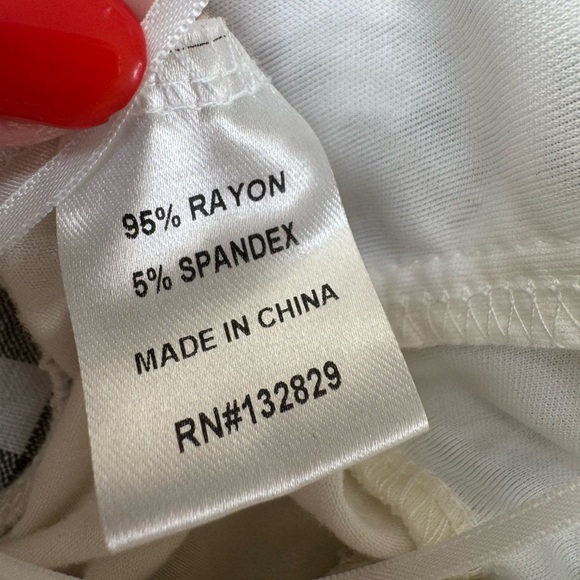 Revolve x Superdown Rivka Lace Off The Shoulder Bodysuit size Medium $68 - Picture 15 of 16